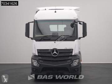 Mercedes tractor unit