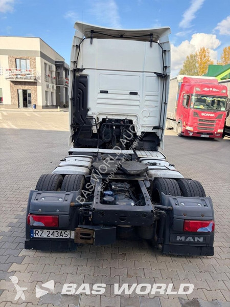 MAN 18.500 tractor unit