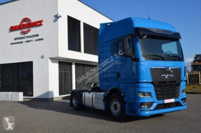 MAN TGX 18.520 tractor unit