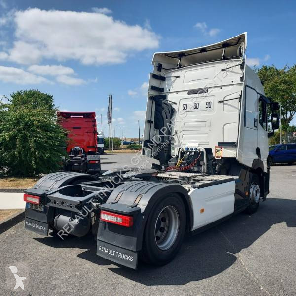 Renault 480 T4X2 E6 tractor unit
