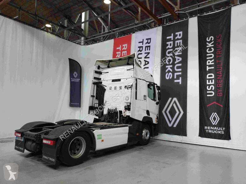 Renault 480 T4X2 E6 tractor unit