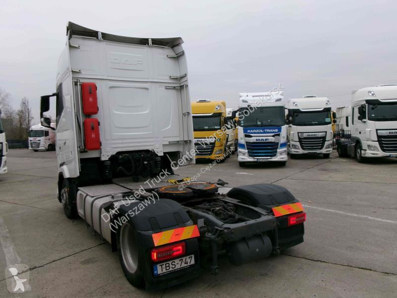 DAF + 530 FT LOW DECK 4X2 tractor unit