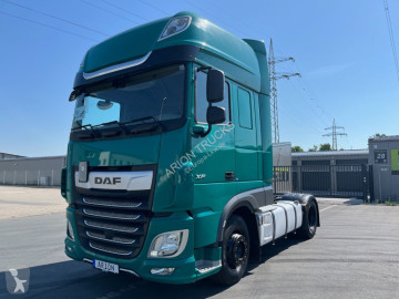 Traktor DAF