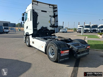 Traktor Renault T-High