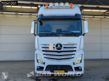 Mercedes tractor unit