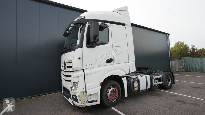 Mercedes ACTROS 2442 6x2 RHD 492.500km tractor...