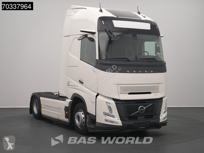 Trekker Volvo Aero 500 4X2 Aero XL 2x Tanks ACC