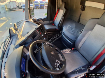Tahač Renault