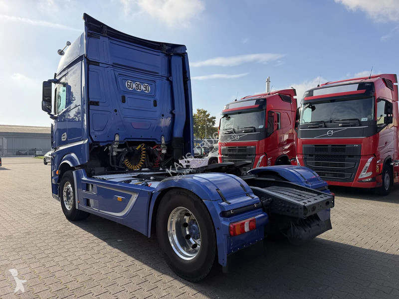 Trekker Mercedes 1853 Bigspace Retarder Euro 6