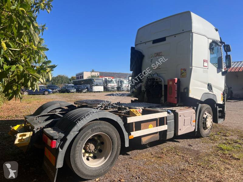 Nyergesvontató Renault 460 DXI