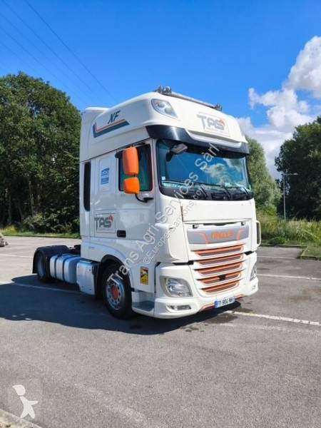 Nyergesvontató DAF 530 FT
