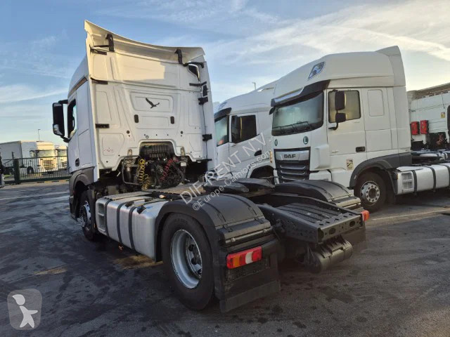 Traktor Mercedes F 1842