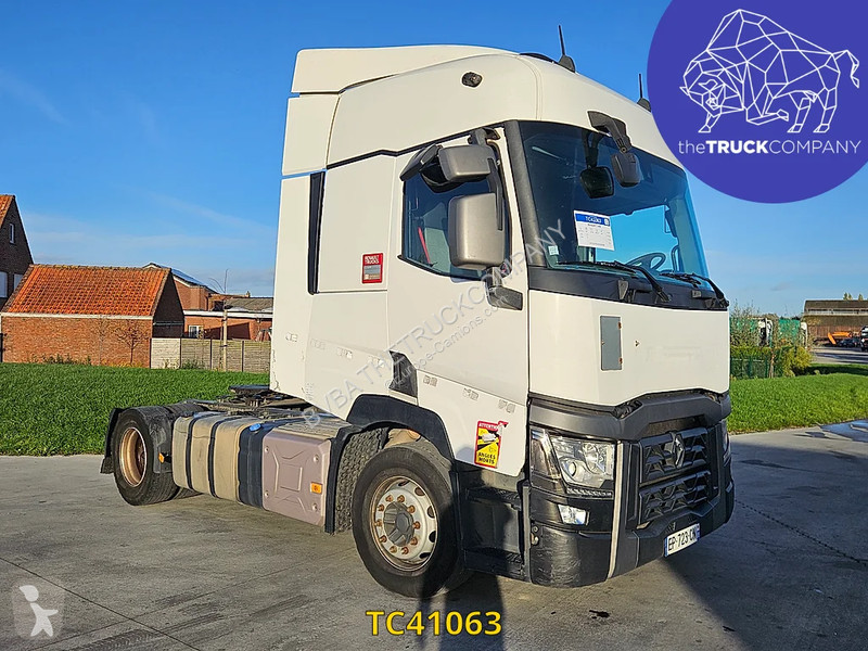 Traktor Renault T 440