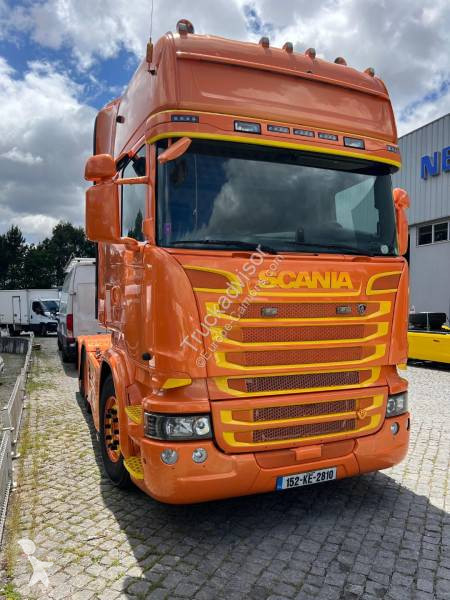 Nyergesvontató Scania 580