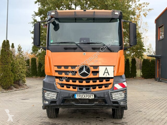 Traktor Mercedes Arocs 1848 4x4 HAD SZM...