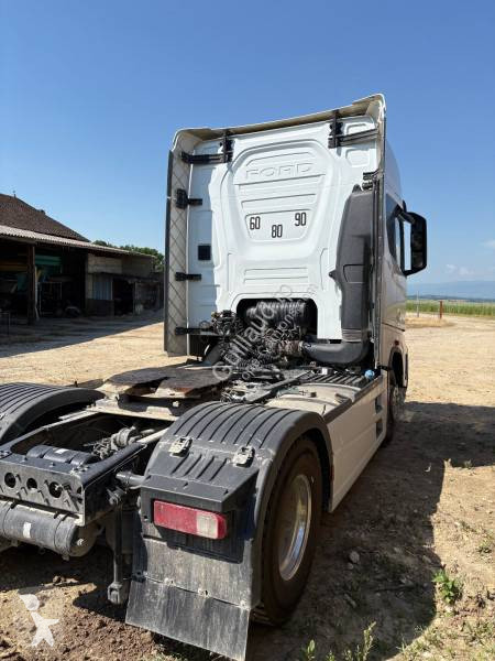 Traktor Ford 500