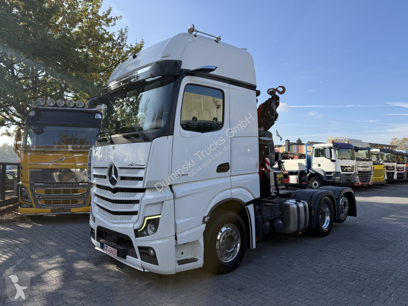 Nyergesvontató Mercedes MP5 2551 6X2 Kran Fassi...