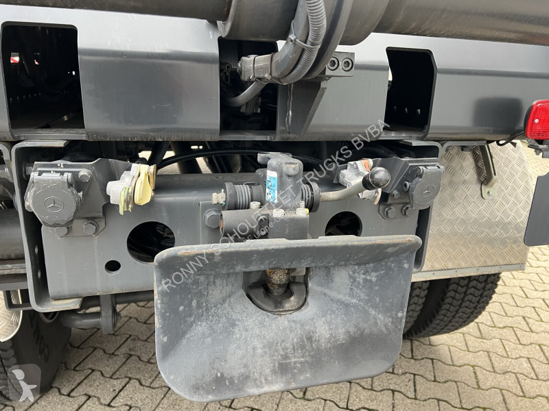 Traktor Mercedes 2141 K