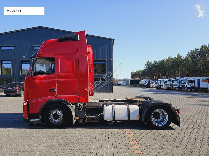 Tahač Volvo XXL MANUAL 420 EURO 5 2011 r MEGA...