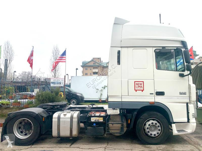 Cabeza tractora DAF