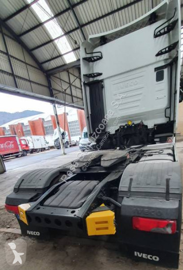 /31/3/7469821-cabeza_tractora-iveco_th.jpg