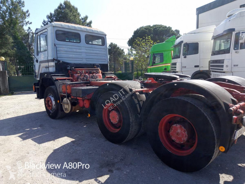 Traktor MAN 23.362