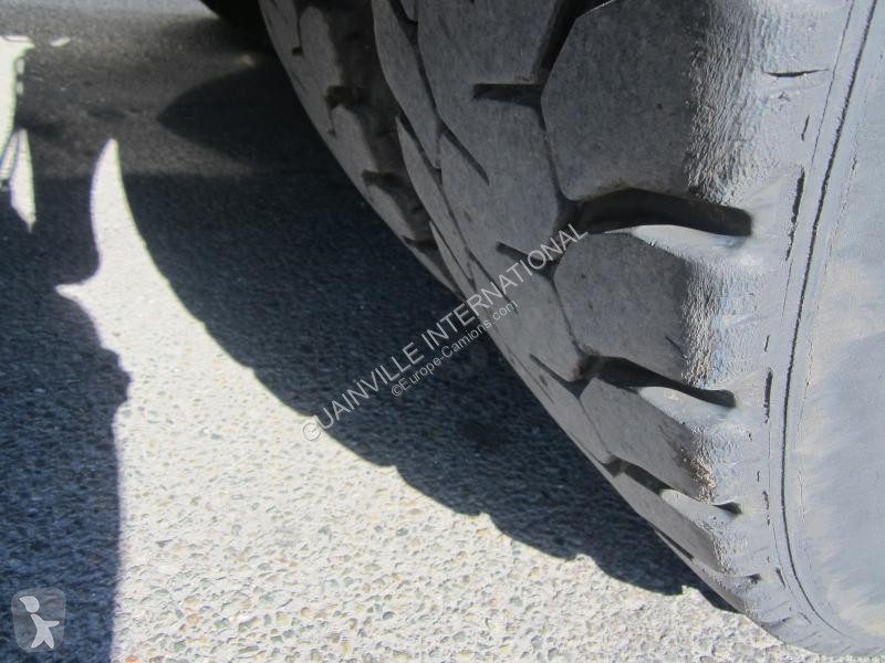 Traktor Volvo 480