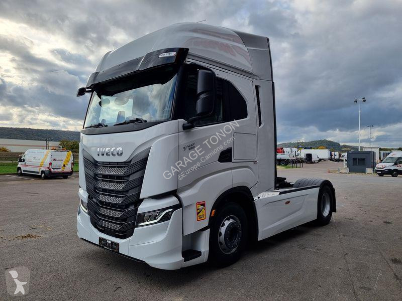 Traktor Iveco 530