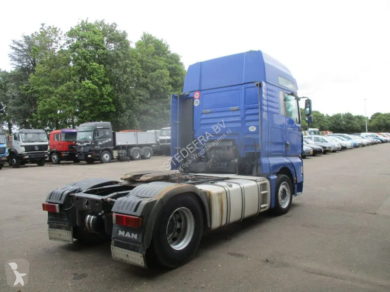 Traktor MAN , FOR PARTS ONLY , NO ENGINE AND...