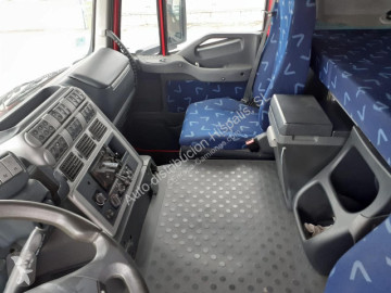 Traktor Iveco