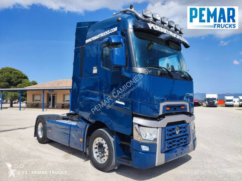 Traktor Renault