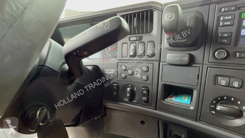 Traktor Scania 560 V8 Scania 560 V8 Manual 6x2...