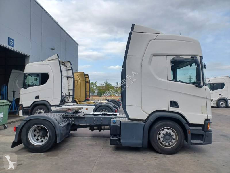 Cabeza tractora Scania