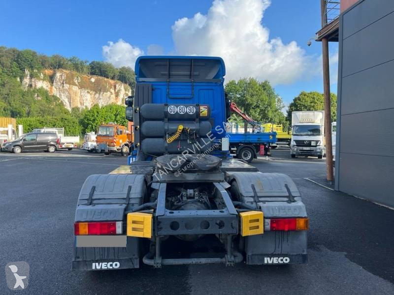 Traktor Iveco