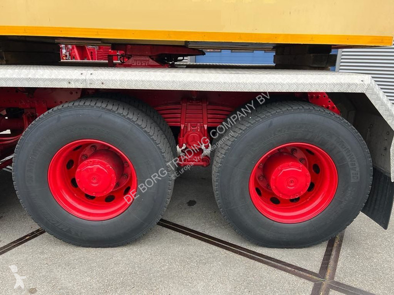 Tahač Mercedes 4160 8x6/4 SLT