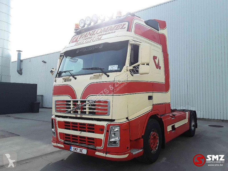 Traktor Volvo 420 Globe Xl 780'km