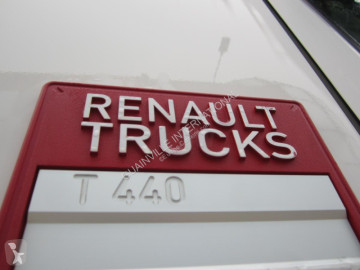 Cabeza tractora Renault