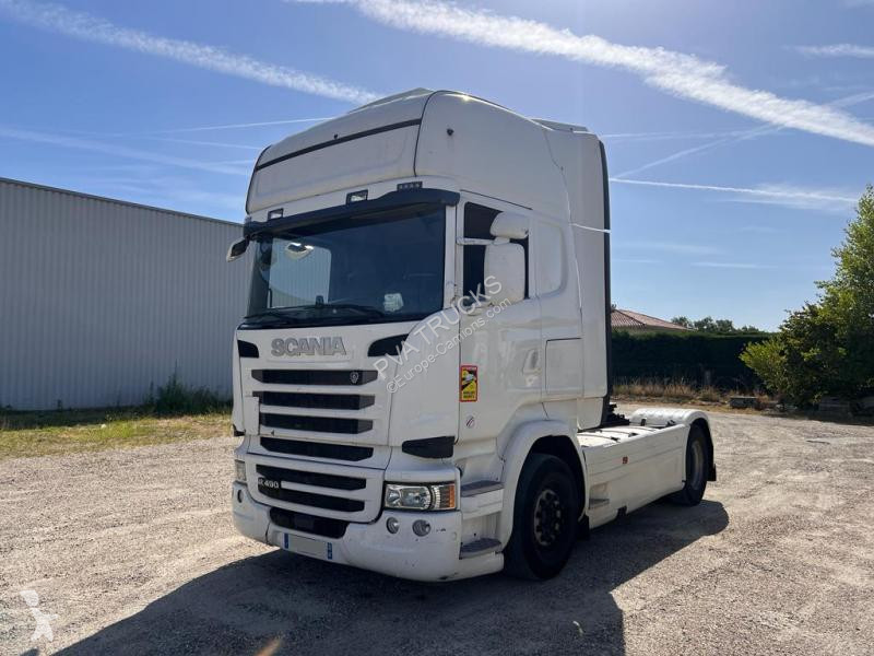 Tahač Scania 490
