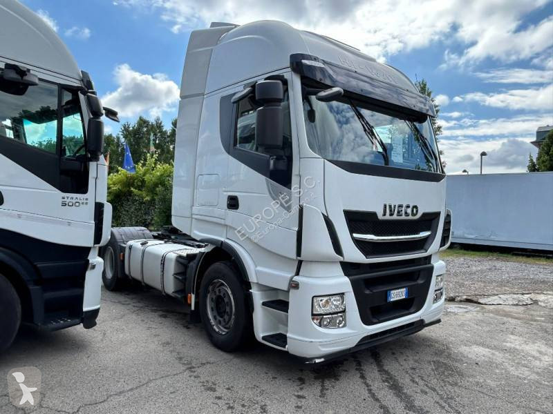 Cabeza tractora Iveco