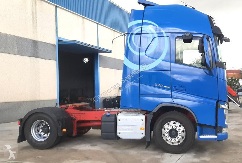 Traktor Volvo XL