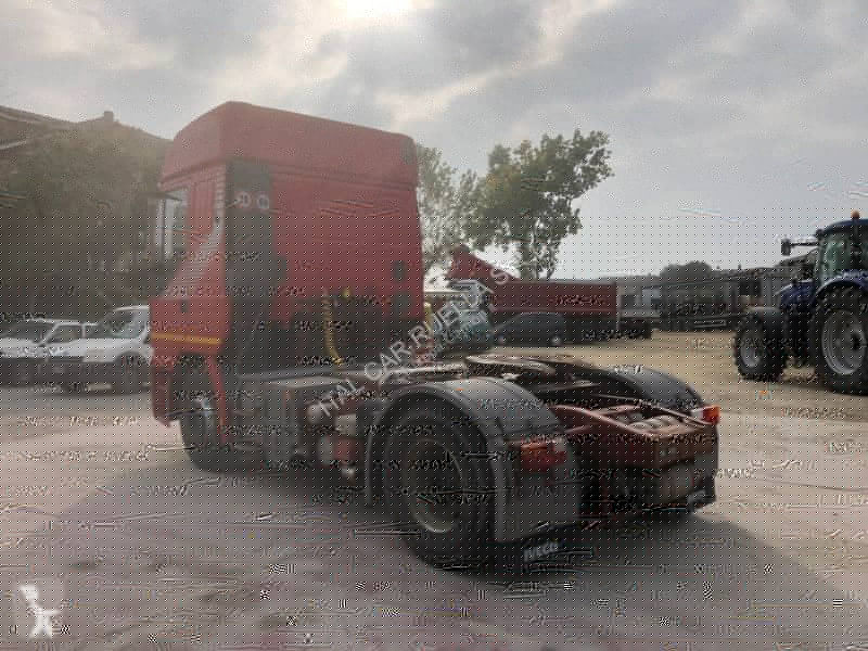 Traktor Iveco