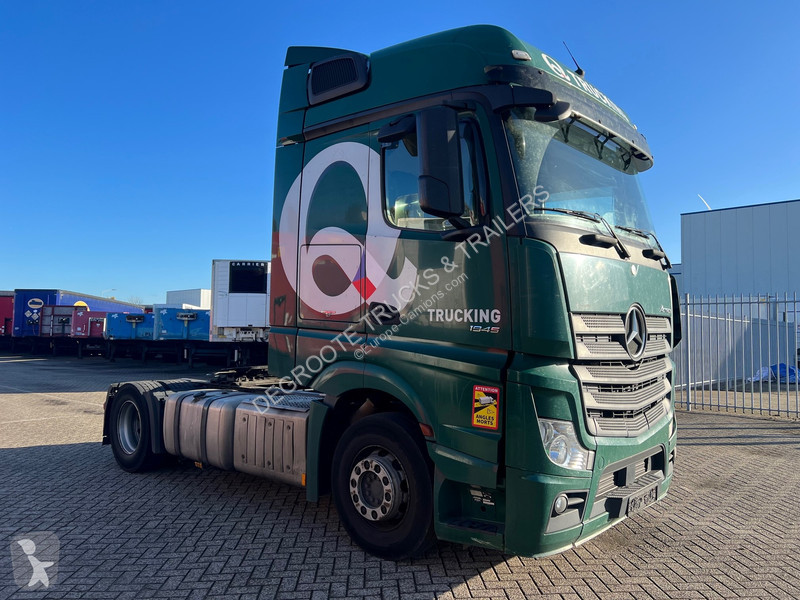 Traktor Mercedes 1845 BigSpace