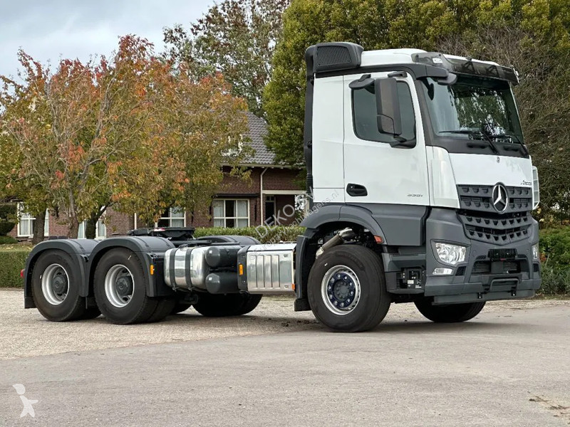 Trattore Stradale Mercedes 3351 6x4 LS!! TRK...