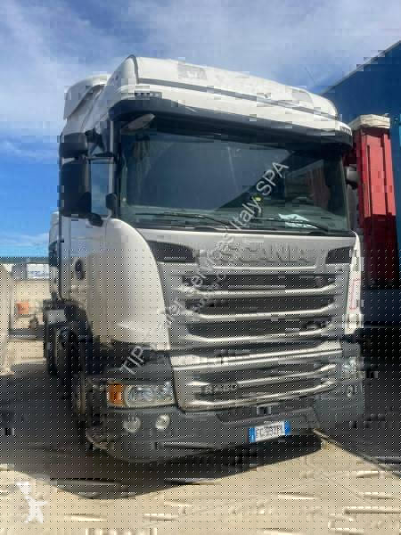 Traktor Scania