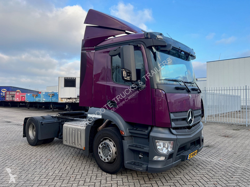 Traktor Mercedes 1836