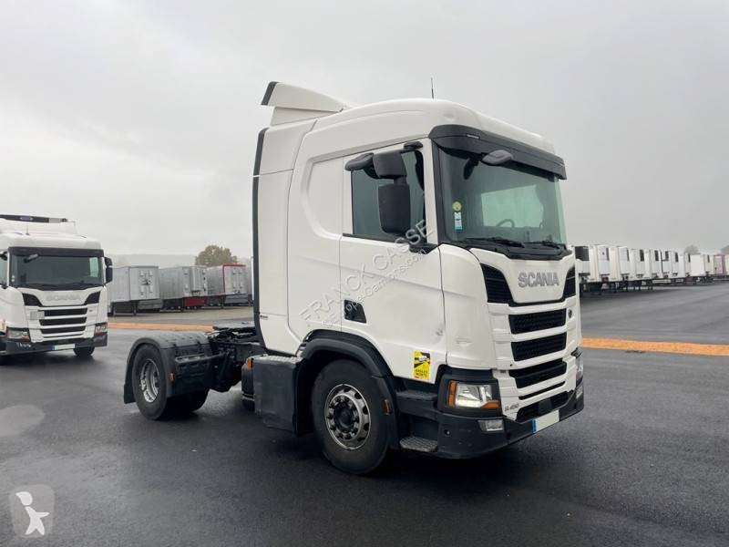 Tractor Scania