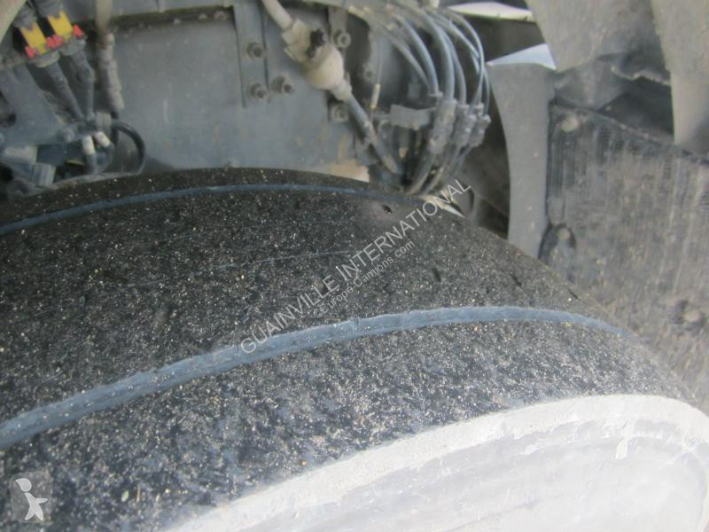 Traktor Volvo 460