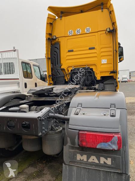 Traktor MAN 18.500