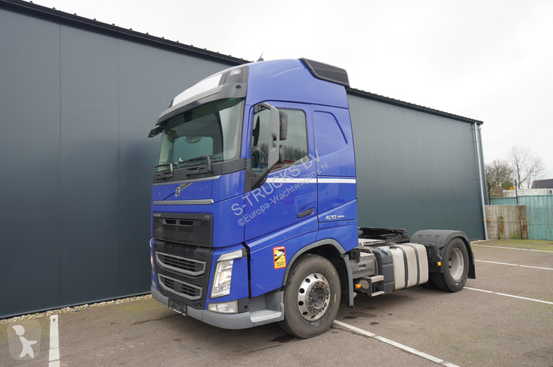 Traktor Volvo 420 ADR EURO 6 733.000km