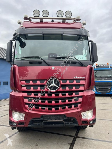 Tractor Mercedes Arocs 3363 3363